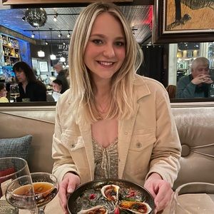 Meet your Posher, Anna